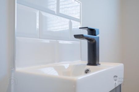 4 Ravenhill Court, Belfast, BT6 8FS - Photo 5