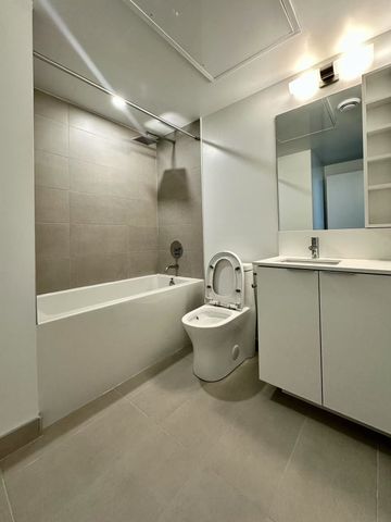 For Lease - 8 Wellesley Street Unit# LPH06, Toronto, Ontario - Photo 5