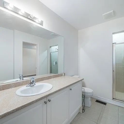 For Lease - 31 Shiff Crescent, Brampton, Ontario - Photo 1