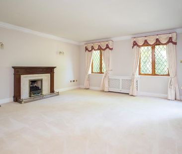 4 bedroom detached house to rent - Photo 2