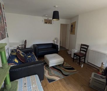 3 bedroom apartment to rent - Photo 5