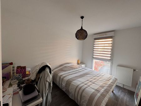 Location Appartement 4 pièces 86m² - Photo 3