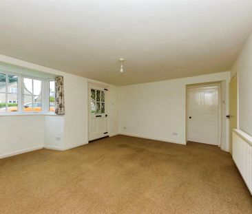 3 bedroom property to rent - Photo 1