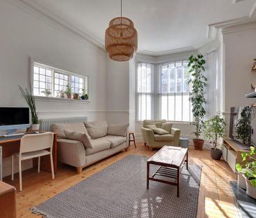 5 bedroom semi-detached house to rent - Photo 2