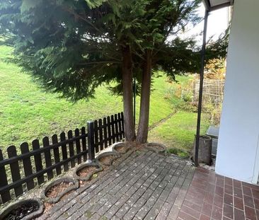 Demnächst frei! 4-Zimmer-Wohnung mit Terrasse und neuen Badezimmer ... - Foto 1