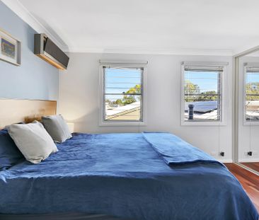 Grand family home of space, light and convenience - Photo 6