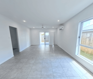 🌟 Modern Family Home in Greenbank – Perfect for Comfortable Living! - Photo 1