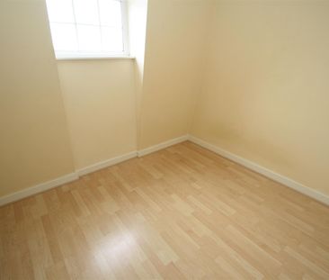 Alexandra Road, Southend-On-Sea - Photo 3