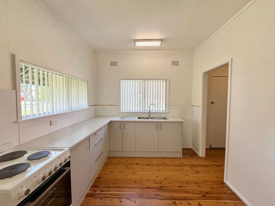 1/40a Frith Street, Kahibah - Photo 1