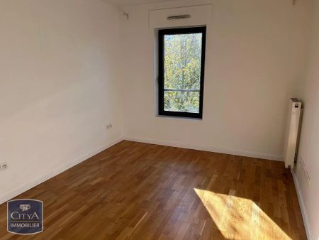Appartement à louer 3 pièces 80.94m² - Photo 2
