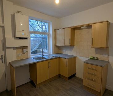 2 bedroom terraced house to rent - Photo 6