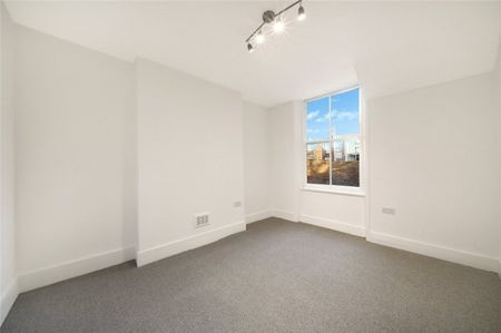 Rucklidge Avenue - Photo 5