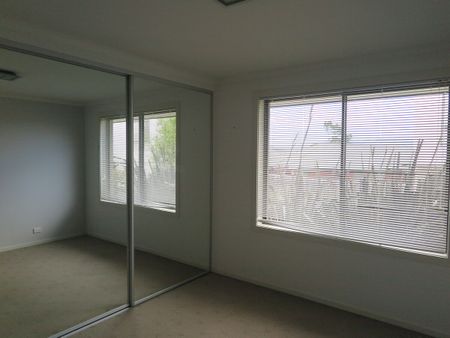 2/38 Kingfisher Street Kingston TAS 7050 Australia - Photo 5