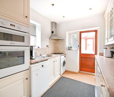 3 bedroom detached house to rent - Photo 6