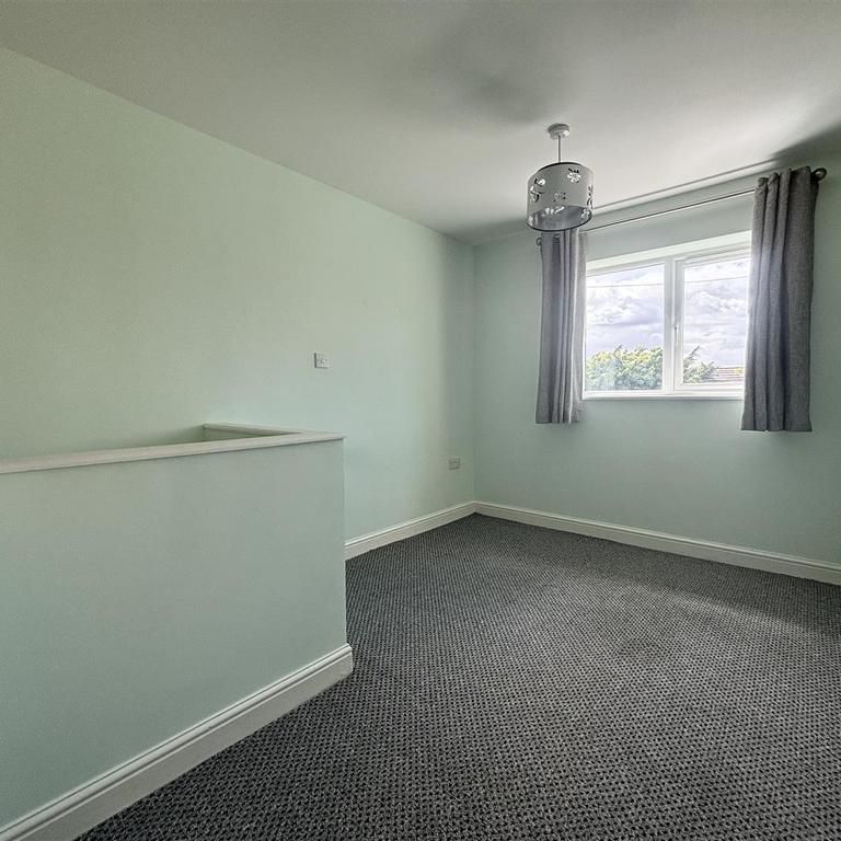 1 bedroom semi-detached house to rent - Photo 1