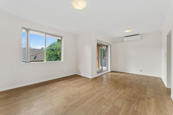 Neat & Tidy Apartment - No Common Walls - Photo 1