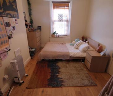 6 bedroom house to rent - Photo 5