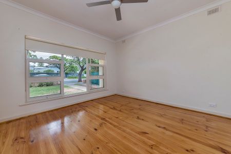 17 Hampton Street, Hawthorn. - Photo 4