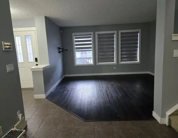 4 Bedroom, 3.5 Bathroom with double garage Skyview | Calgary - Photo 1