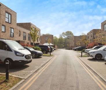 Town House to rent - Adit Road, Erith, DA8 - Photo 5