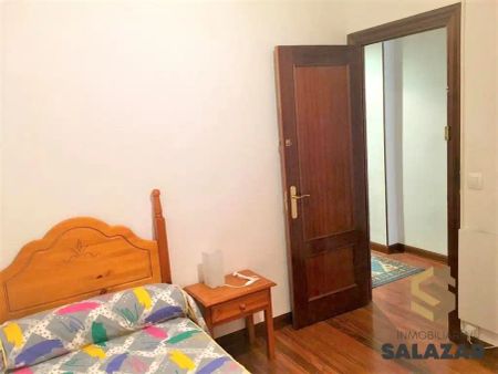 Piso de alquiler en Dorre Kalea, Casco Viejo - Photo 2