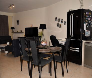 Appartement te huur - Photo 1