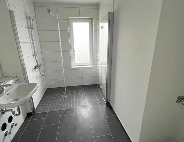 Mit einer Wohnung von VIVAWEST liegt das GLÜCK AUF Ihrer Seite. - Foto 1
