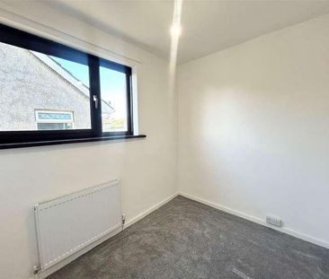 Protheroe Avenue, Pen-y-fai, Bridgend, CF31 - Photo 5