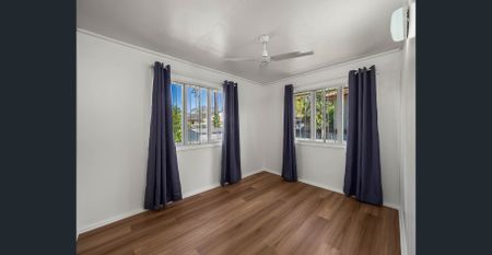 Super Convenient Location! Newly Renovated! - Photo 3