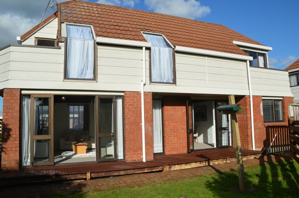 Stand-alone 3 Bedroom Townhouse - Photo 1