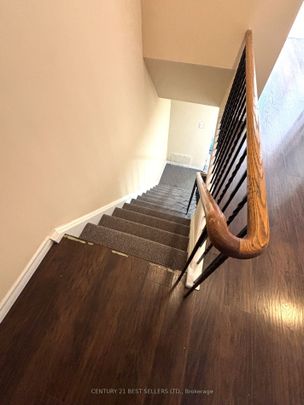 For Lease - 3025 Cedarglen Gate Unit# 63, Mississauga, Ontario - Photo 1