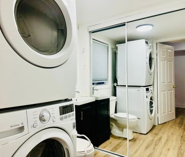 For Lease - 76 Mosaics Avenue, Aurora, Ontario - Photo 4