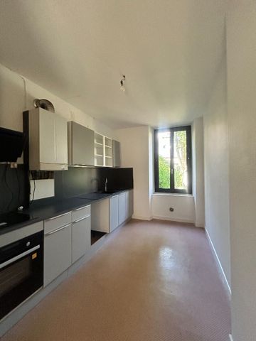 Location Appartement 3 pièces 64m² - Photo 4