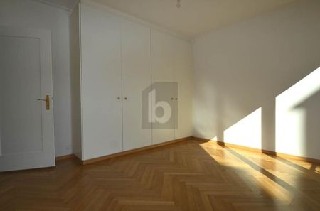 SOUS-GARE AVEC BALCON - Photo 3