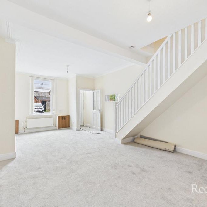 2 bedroom terraced house to rent - Photo 1