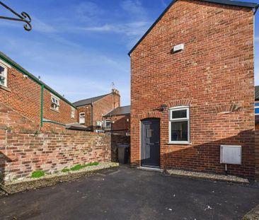 4 bedroom terraced house to rent - Photo 6