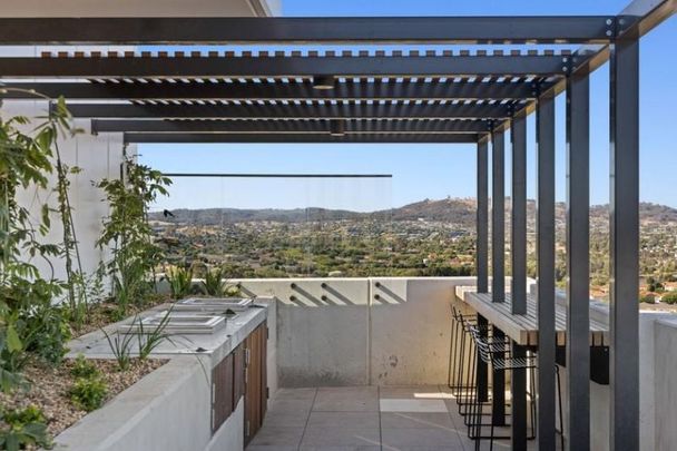 Contemporary 2-Bed, 2-Bath Apartment at The Establishment - Photo 1