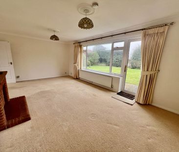 The Bridgeway, Selsey - Photo 1
