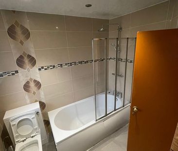 4 Bed Semi-Detached House, Rannock Avenue, NW9 - Photo 6