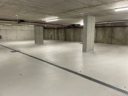 Wunderschöne 4-Zimmer Wohnung mit großer Dachterrasse und charmanten Dachschrägen in exklusivem Gebäude - ab 01.02.2026 - Foto 5