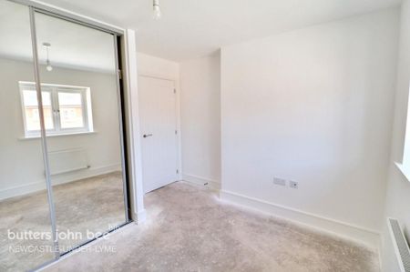 1 bedroom maisonette to rent - Photo 3