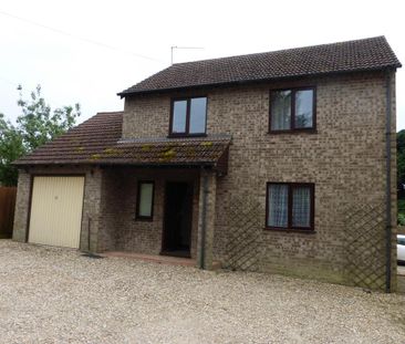 3 bedroom detached house to rent - Photo 6