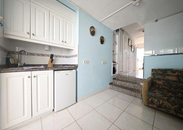 Puerto Rico, Canary Islands 35130