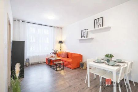 Pronájem bytu 3+kk 74 m - Fotografie 3