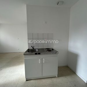 Location Appartement 1 pièce 26m² LE GRAND QUEVILLY 76120 - Photo 2
