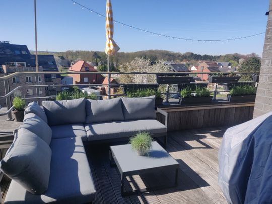 TWEE SLPK APPARTEMENT MET EEN ADEMBENEMEND TERRAS VAN 35m² - Foto 1