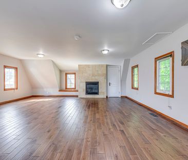 For Lease - 308 Morrison Road, Oakville, Ontario - Photo 1