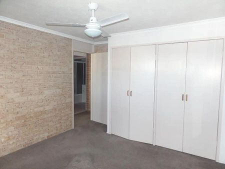 “SPACIOUS TWO BED UNIT IN QUIET BLOCK AND CONVENIENT LOCATION” - Photo 2