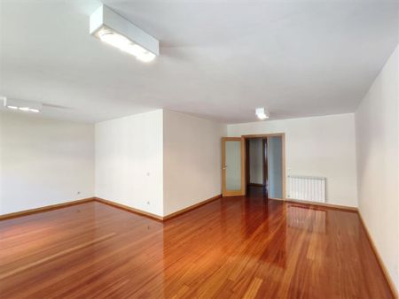 3 room luxury Flat for rent in Matosinhos, Portugal - Photo 3