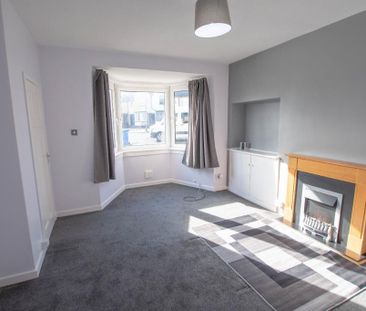 2 bedroom semi-detached house to rent - Photo 3